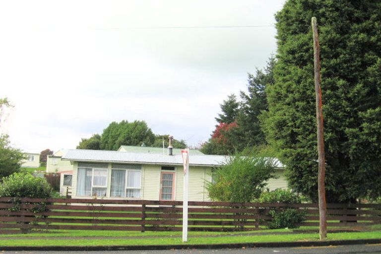 Photo of property in 187 Papanui Street, Tokoroa, 3420