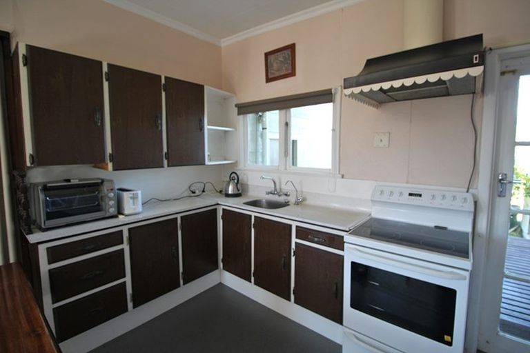 Photo of property in 14 Pompolona Street, Te Anau, 9600