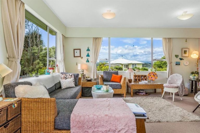 Photo of property in 4b The Track, Plimmerton, Porirua, 5026