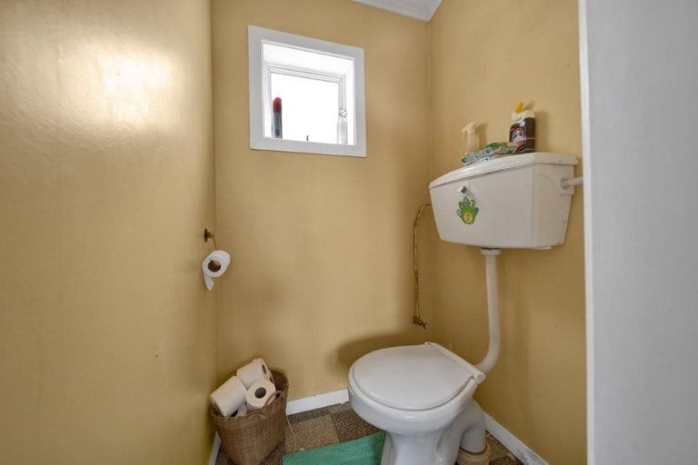 Photo of property in 6 Argyle Street, Hawera, 4610