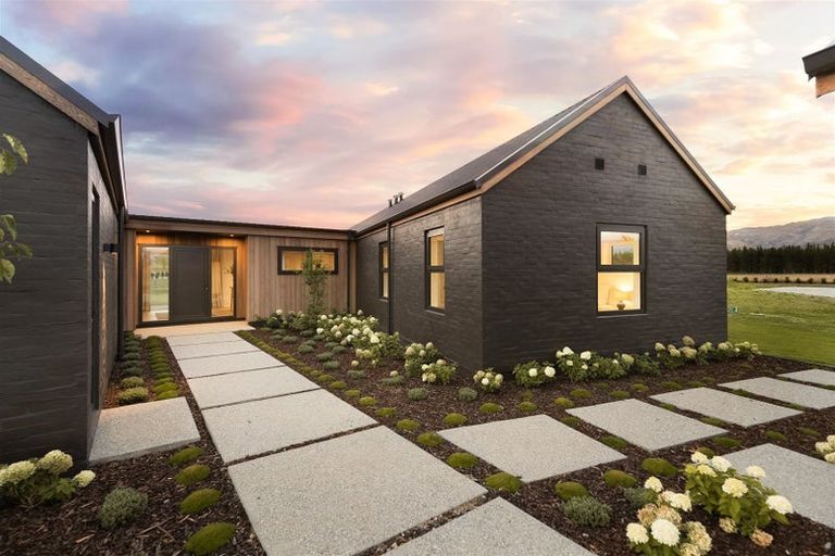 Photo of property in 49 Stone Drive, Cromwell, 9384