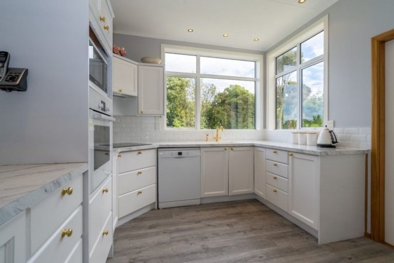 Photo of property in 75 Eglinton Road, Mornington, Dunedin, 9011
