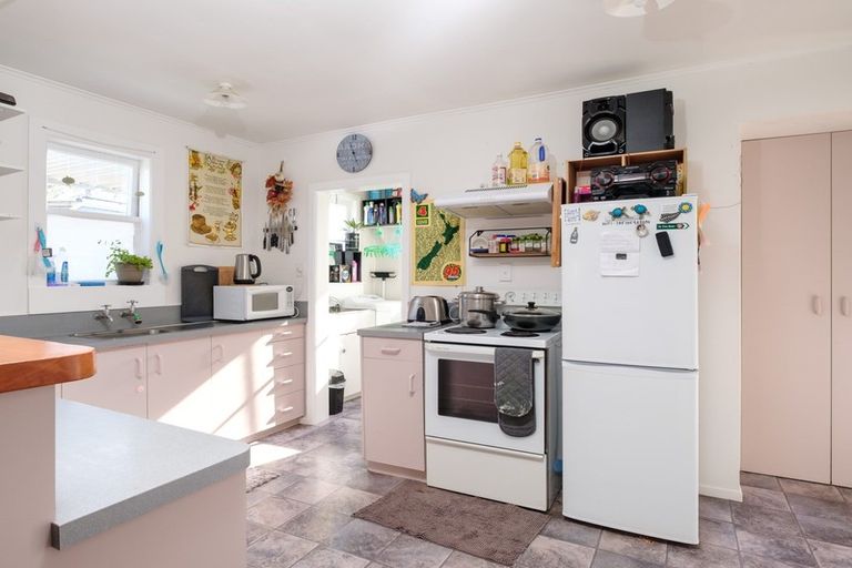 Photo of property in 35 Lyndhurst Street, Awapuni, Gisborne, 4010