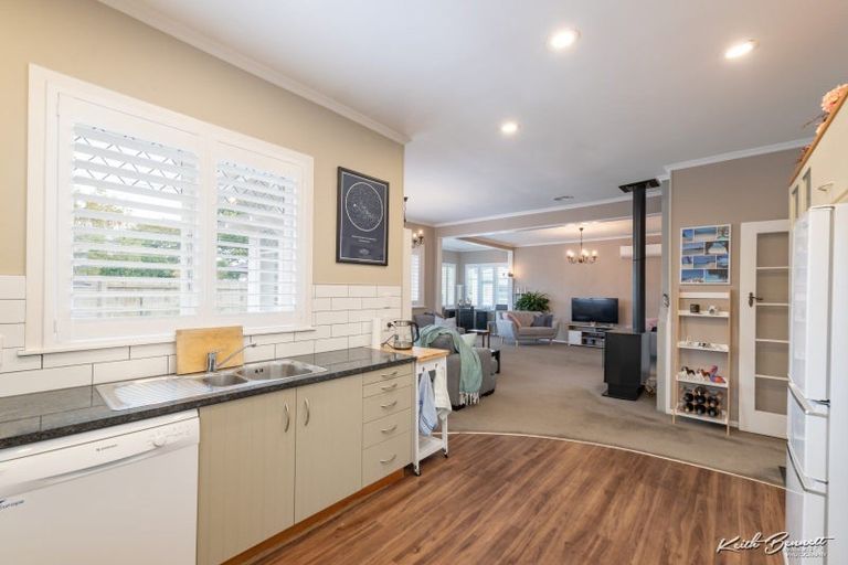 Photo of property in 48 Ararino Street, Trentham, Upper Hutt, 5018