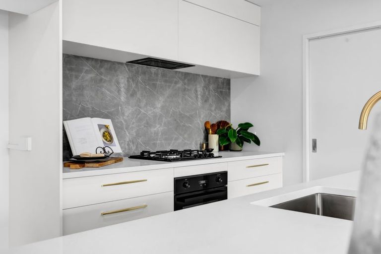 Photo of property in 9b James Drive, Bell Block, New Plymouth, 4312