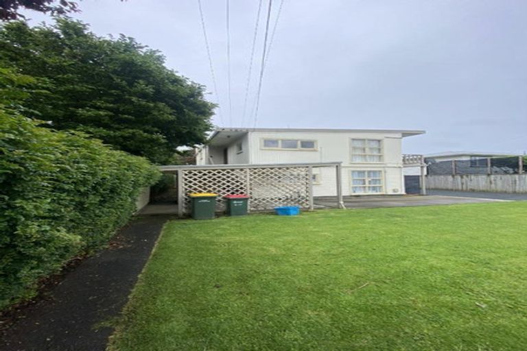 Photo of property in 1/14 Burns Street, Westown, New Plymouth, 4310