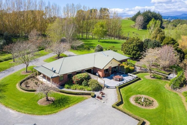 Photo of property in 184a Taylors Road, Otaki, 5583