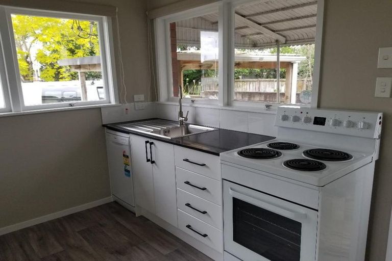 Photo of property in 1/55 Pakuranga Road, Pakuranga, Auckland, 2010