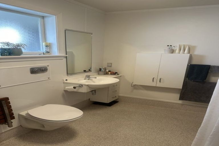 Photo of property in 28 Hewlings Street, Shirley, Christchurch, 8013