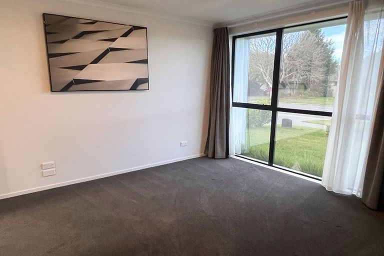 Photo of property in 390 Wigram Road, Halswell, Christchurch, 8025