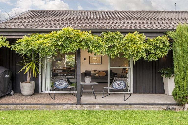 Photo of property in 23 Greenock Street, Redwood, Christchurch, 8051