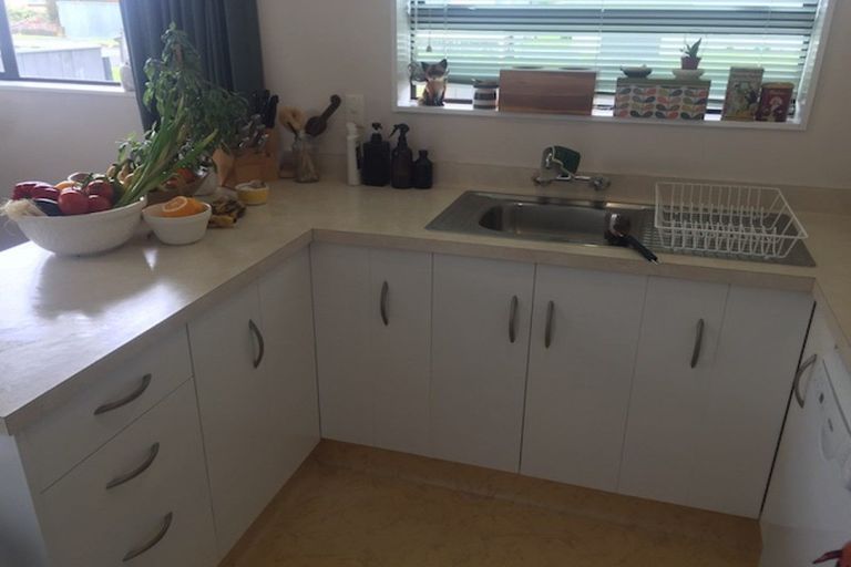 Photo of property in 5 Richardson Street, Woodville, 4920