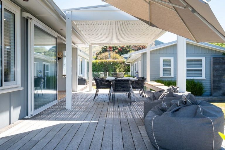 Photo of property in 19 Harper Road, Waimarama, 4294