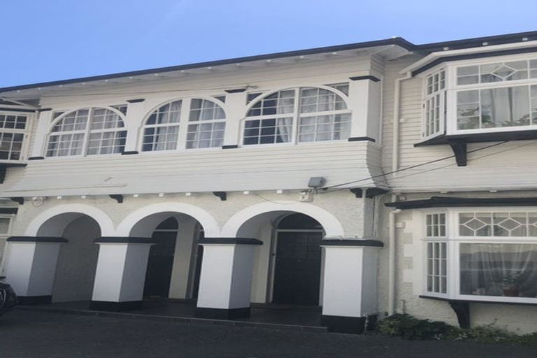 Photo of property in 5 Grass Street, Oriental Bay, Wellington, 6011