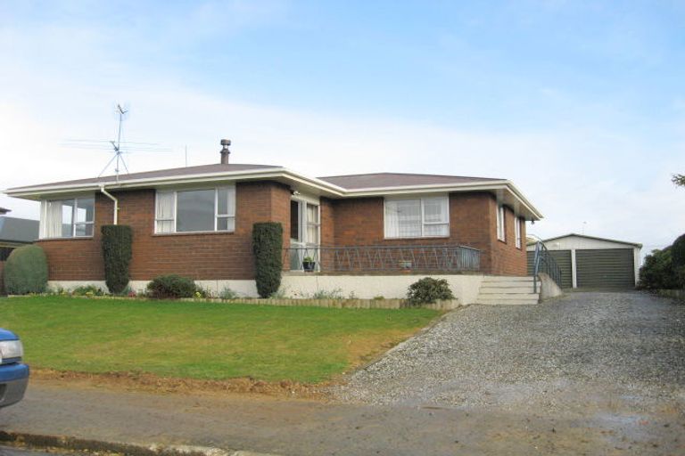 Photo of property in 16 Hastings Street, Waikiwi, Invercargill, 9810