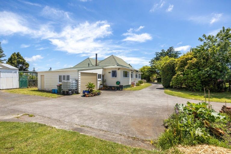 Photo of property in 129 Raleigh Street, Brixton, Waitara, 4382