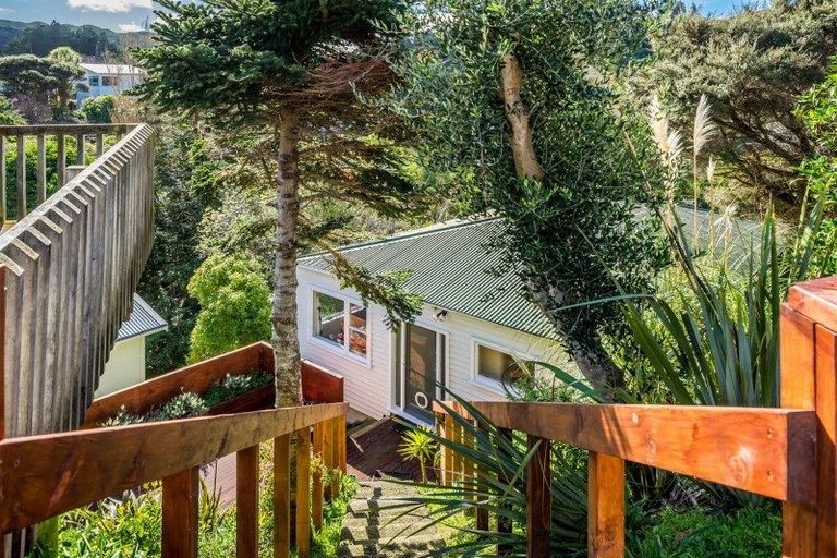 Photo of property in 58 Gordon Road, Plimmerton, Porirua, 5026