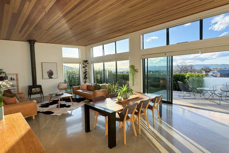 Photo of property in 8 Jocelyn Way, Mosgiel, 9024