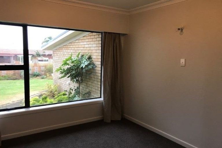 Photo of property in 365 Otumoetai Road, Otumoetai, Tauranga, 3110