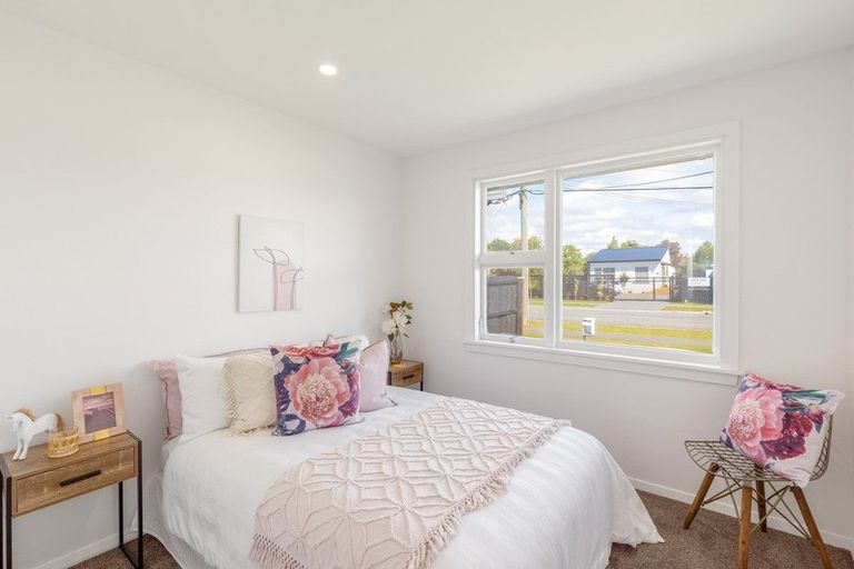 Photo of property in 95 Palmers Road, New Brighton, Christchurch, 8083