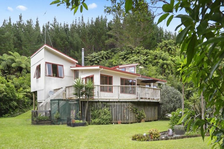 Photo of property in 190 Waiwhiu Road, Dome Valley, Warkworth, 0981