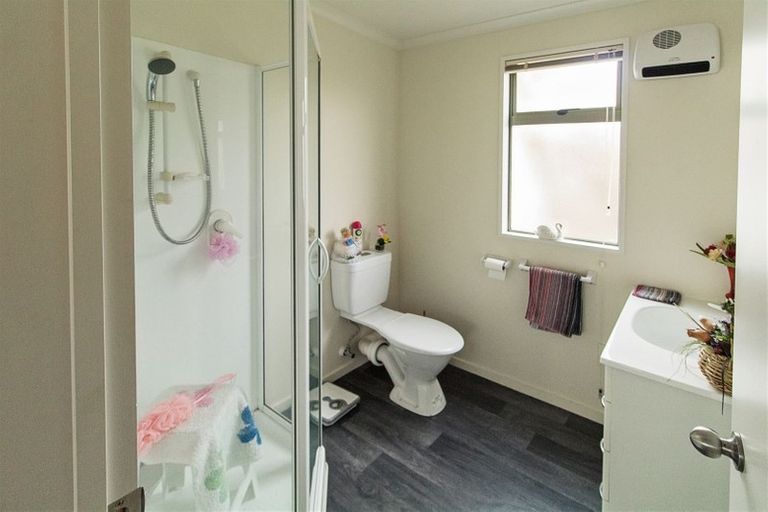 Photo of property in 2/92 Arthur Street, Seaview, Timaru, 7910