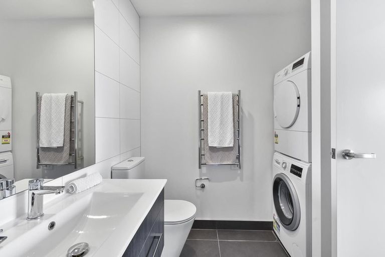 Photo of property in 1006/8 Lakewood Court, Manukau, Auckland, 2104