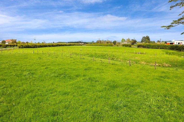 Photo of property in 221 Stanley Road, Te Popo, Stratford, 4394