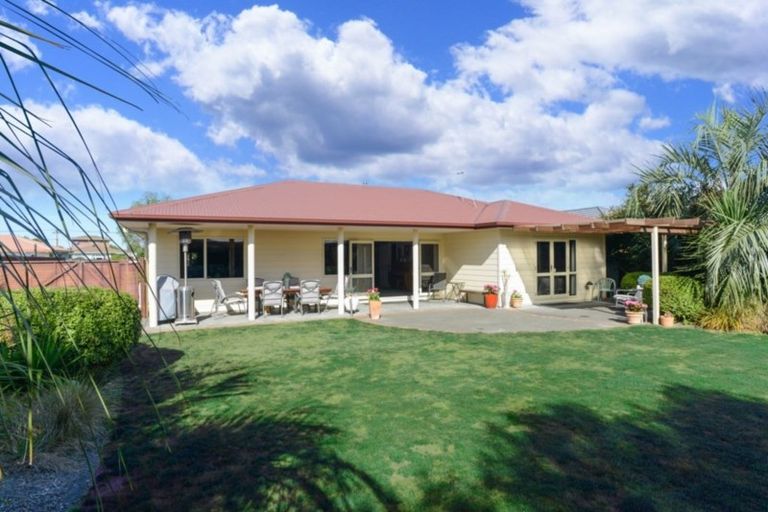 Photo of property in 413 Southland Place, Raureka, Hastings, 4120