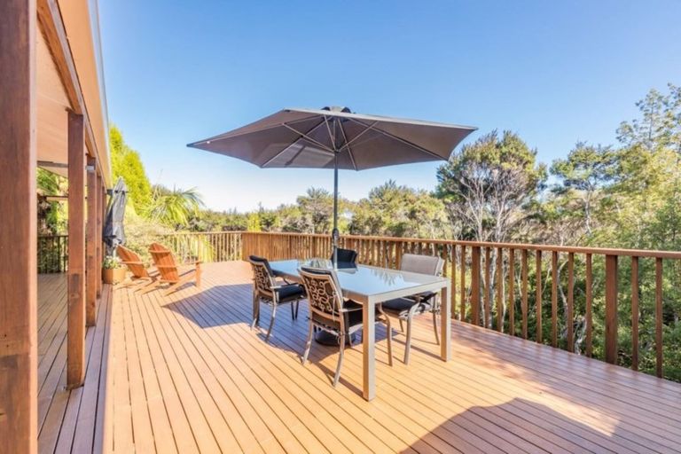 Photo of property in 24 Rosella Road, Opua, 0200