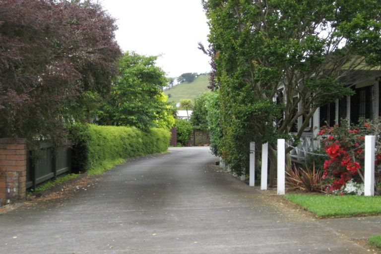 Photo of property in 23c Seaforth Avenue, Mangere Bridge, Auckland, 2022