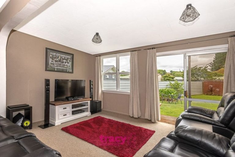 Photo of property in 76 Valley Road, Mangapapa, Gisborne, 4010