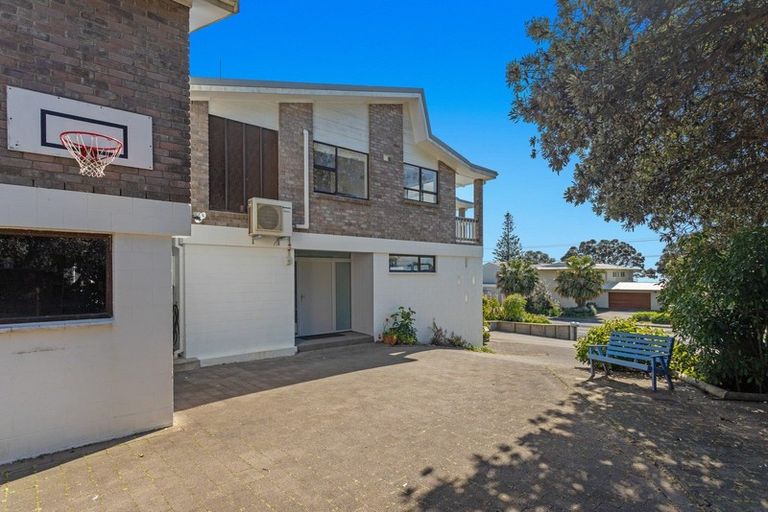 Photo of property in 164 Pohutukawa Avenue, Ohope, 3121