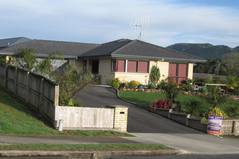 Photo of property in 11 Daviot Place, Te Kamo, Whangarei, 0112