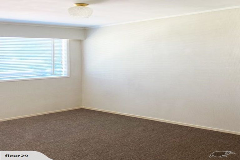 Photo of property in 1/207 Mount Albert Road, Wesley, Auckland, 1025