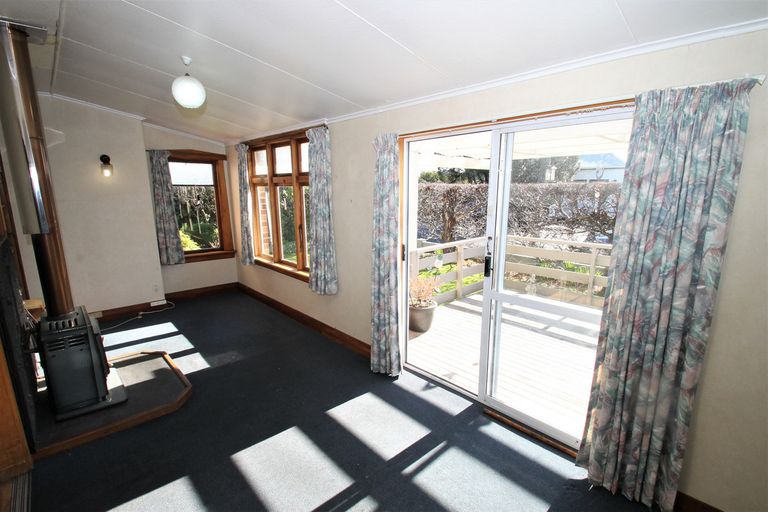 Photo of property in 41 Teignmouth Street, Abbotsford, Dunedin, 9018