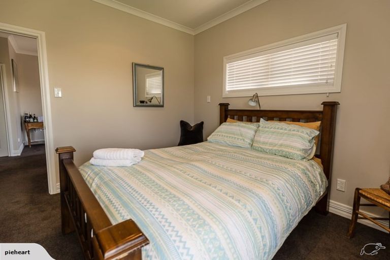 Photo of property in 3/39 Reeve Drive, Havelock North, 4130