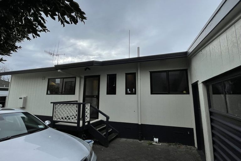 Photo of property in 90a Edgecumbe Road, Tauranga, 3110