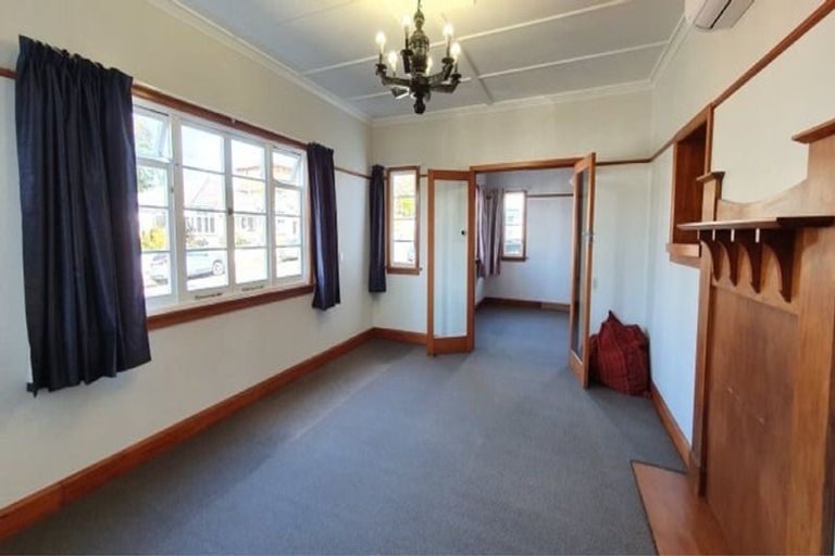 Photo of property in 32 Guyton Street, Whanganui, 4500