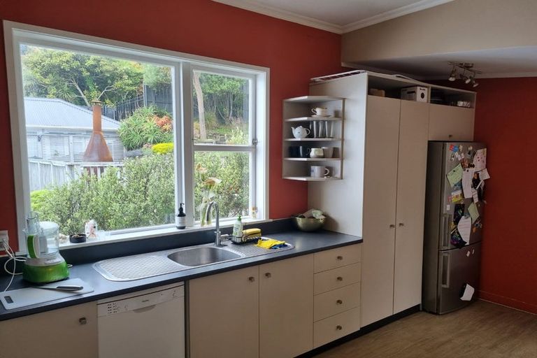 Photo of property in 91 Farnham Street, Mornington, Wellington, 6021