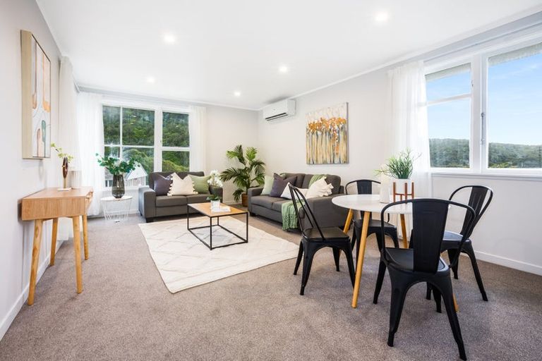 Photo of property in 1 Mahinawa Street, Takapuwahia, Porirua, 5022