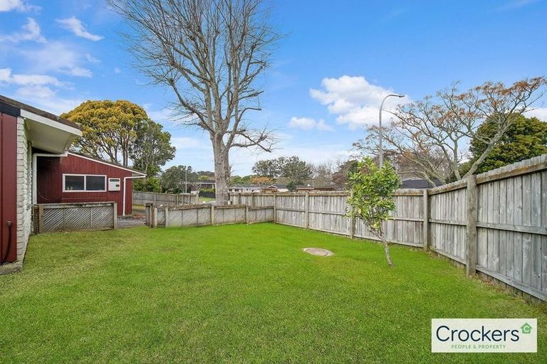 Photo of property in 1/106 Prince Regent Drive, Half Moon Bay, Auckland, 2012