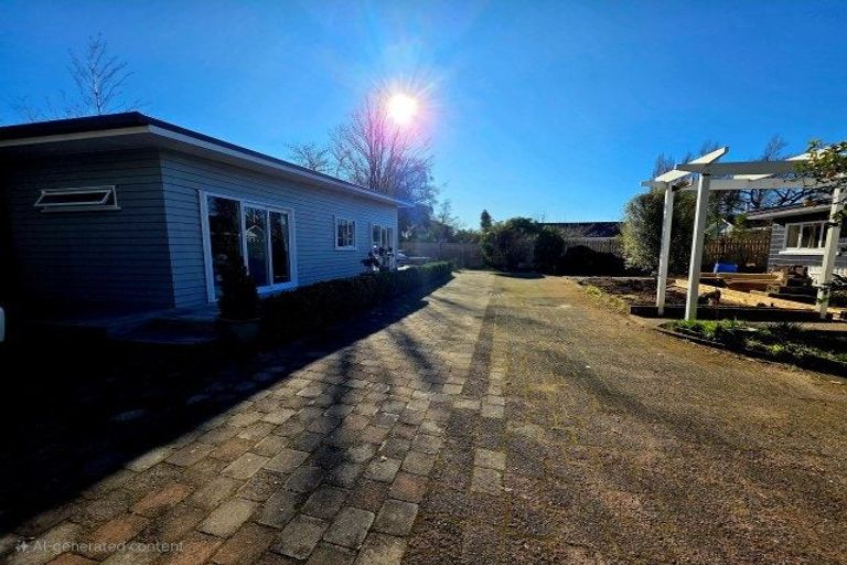 Photo of property in 92 Parawai Road, Ngongotaha, Rotorua, 3010