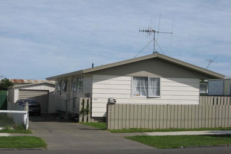 Photo of property in 121 Cornfoot Street, Castlecliff, Whanganui, 4501