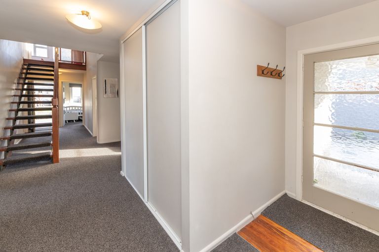 Photo of property in 9 Mottram Street, Redwood, Christchurch, 8051