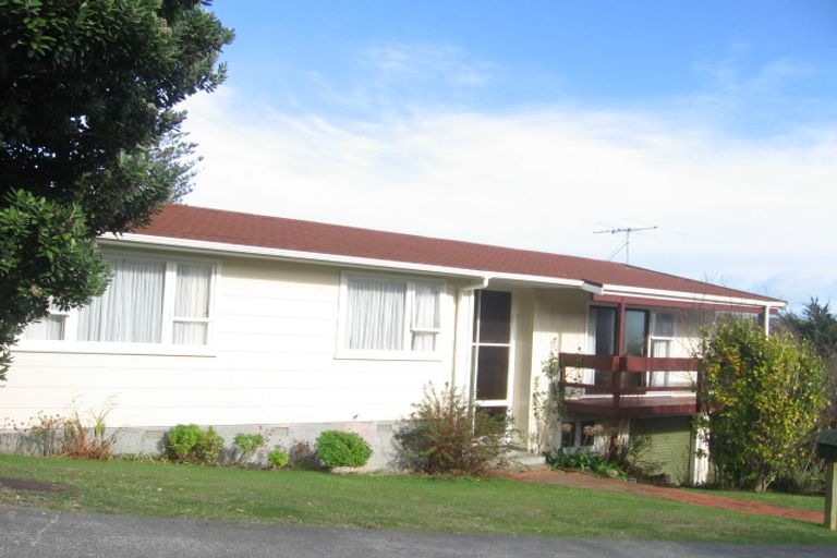 Photo of property in 4 Romesdale Road, Papakowhai, Porirua, 5024