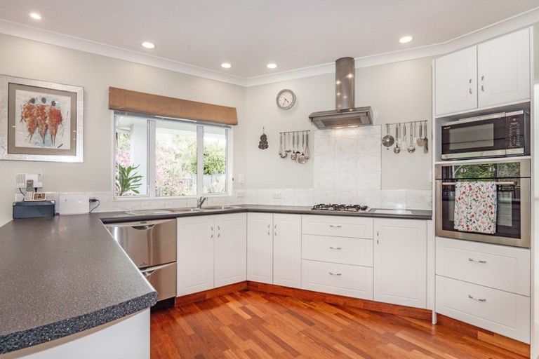 Photo of property in 51 Greenwood Road, Havelock North, 4130