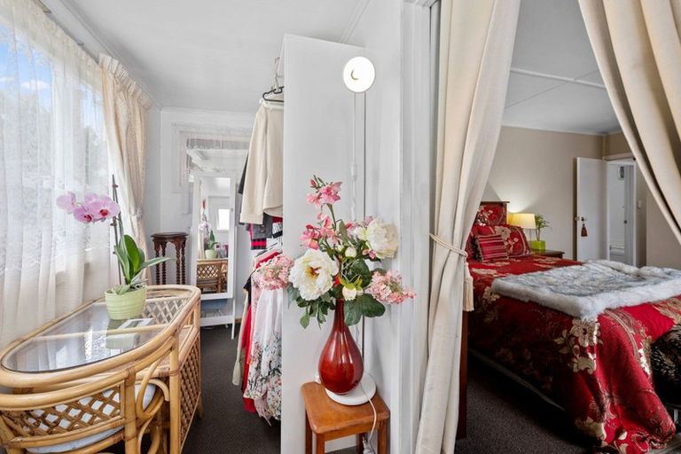 Photo of property in 214 Clayton Road, Mangakakahi, Rotorua, 3015