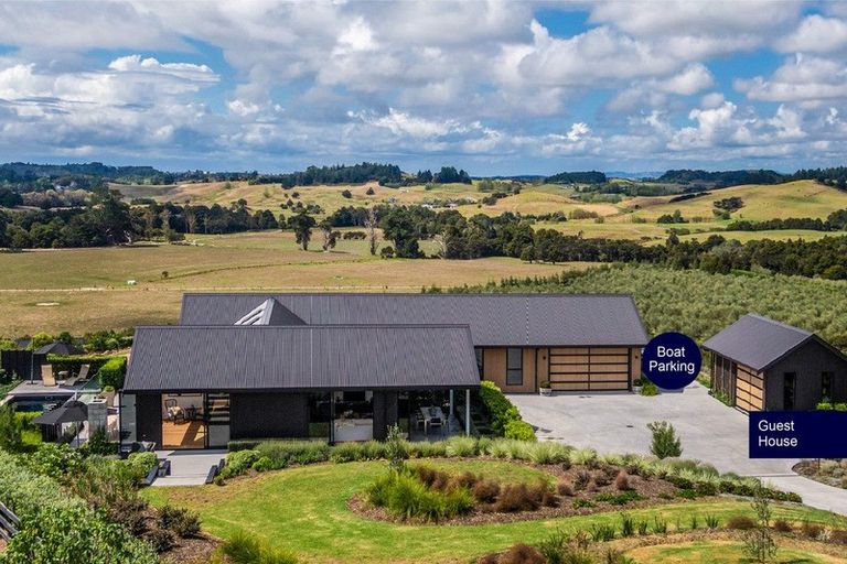 Photo of property in 30 Pigeon Berry Lane, Mangawhai, Kaiwaka, 0573