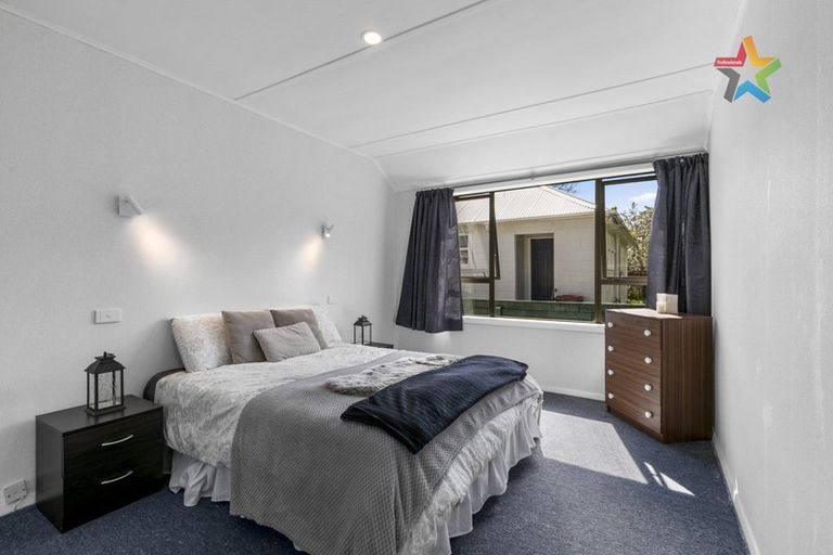 Photo of property in 195 Waddington Drive, Naenae, Lower Hutt, 5011